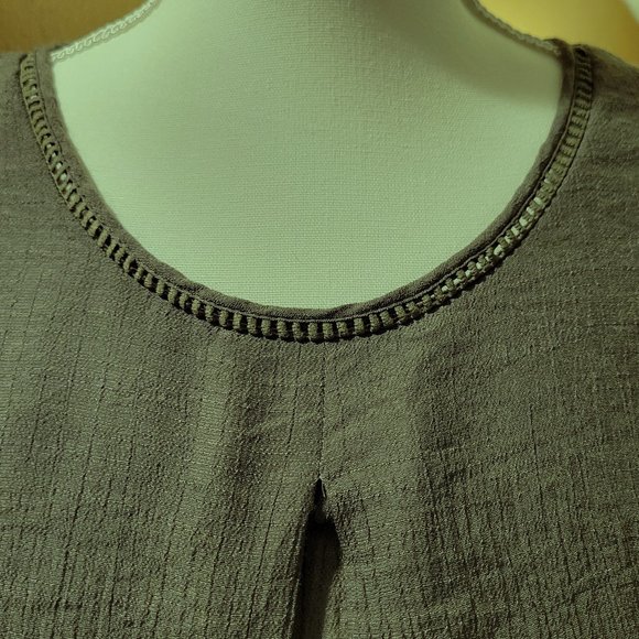 Womens - Size Small - Forgotten Grace blouse - Picture 4 of 5